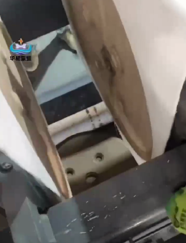 高壓圓形自動拉板壓濾機(jī)在陶瓷廠使用效果